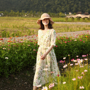 柒白碎花优雅苎麻连衣裙显瘦文艺棉麻长裙2025新款夏季小清新女装
