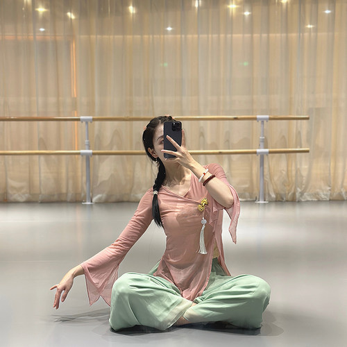 古典舞中国舞练功服身韵服飘逸
