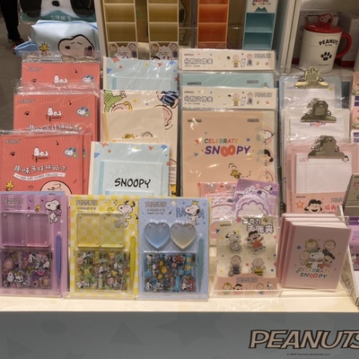 史努比生日会系列胶装本胶套本板夹拍纸本胶带餐具名创优品MINISO