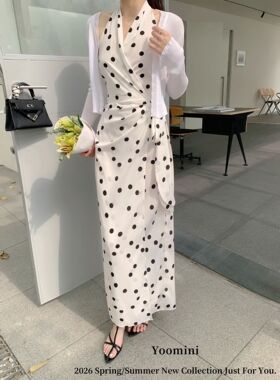 Yoomini2026春夏韩版气质波点挂脖连衣裙女修身显瘦性感开叉长裙