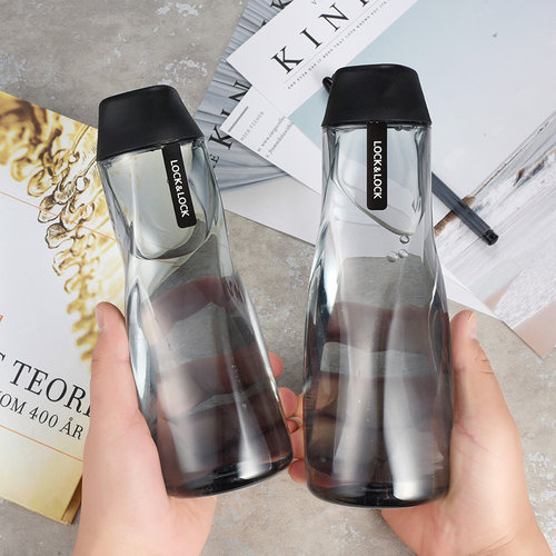 乐扣乐扣便携简约风个性塑料水杯