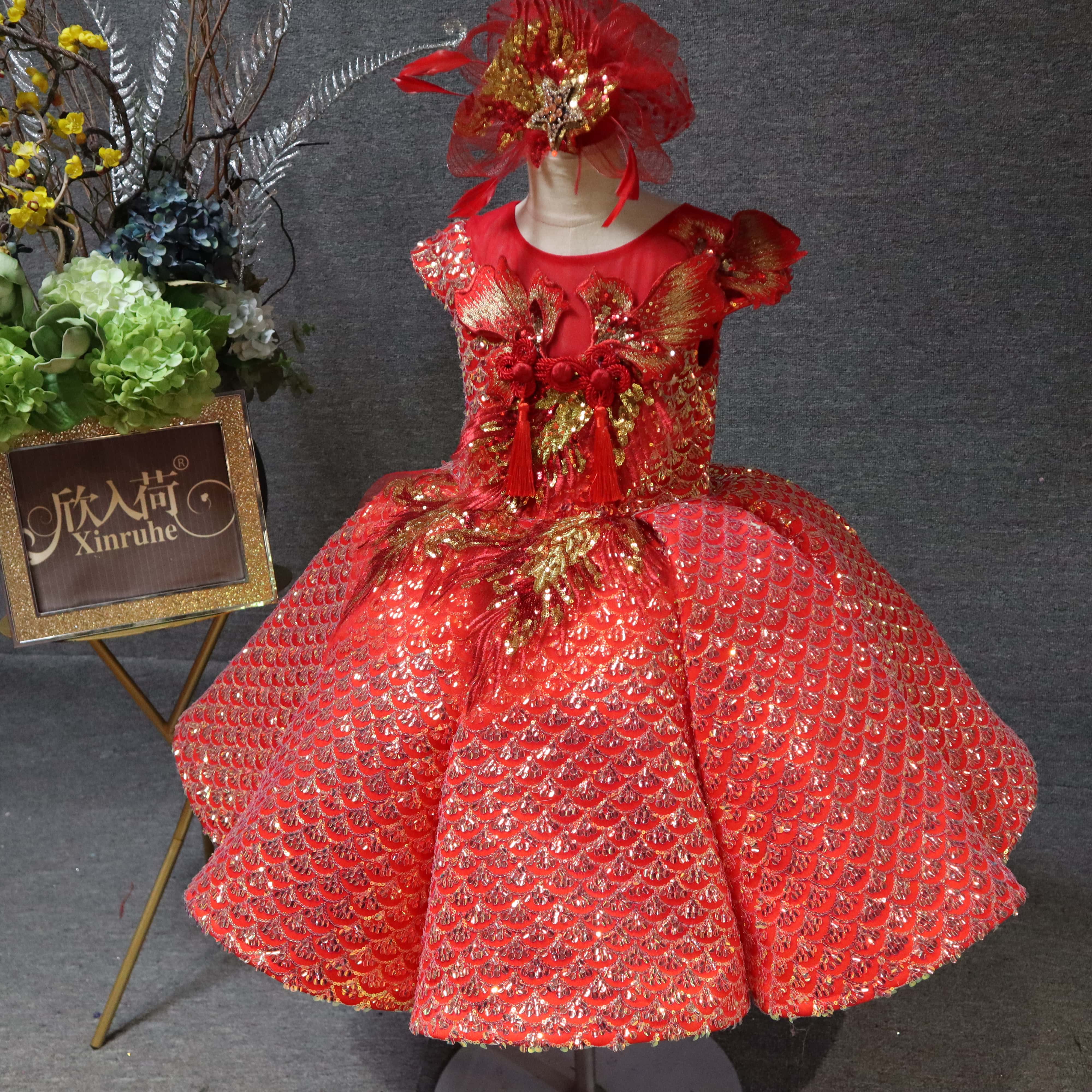 欣入荷红色中式儿童礼服