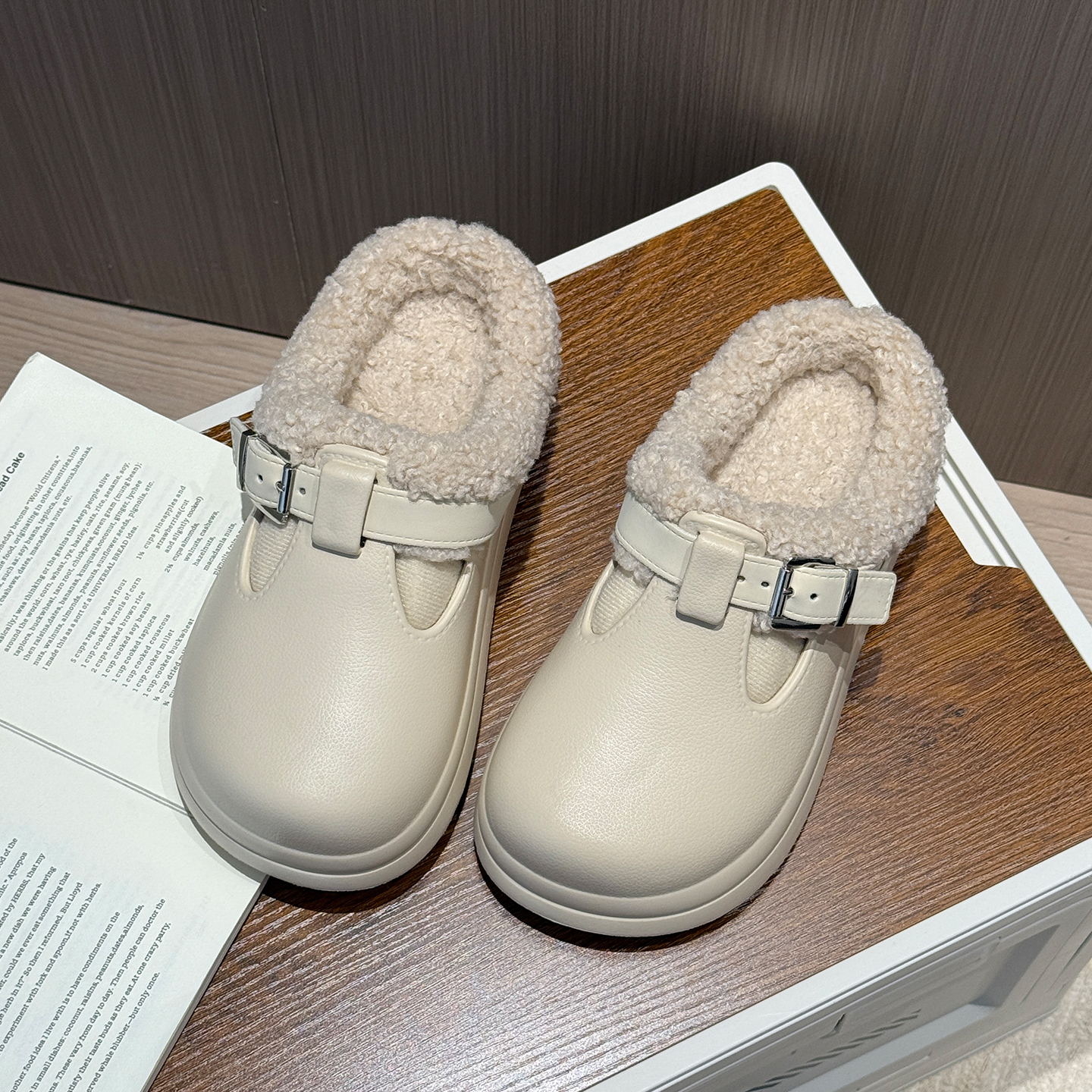 复古风加绒厚底百搭勃肯鞋女冬季保暖防水家居室内时尚包头棉拖鞋