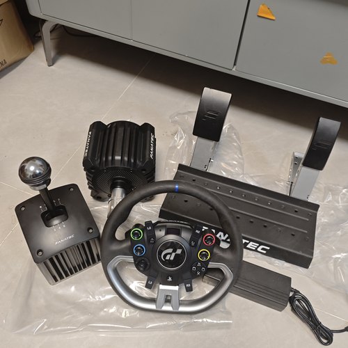 FANATEC DD PRO赛车模拟器直驱游戏方向盘PS5 4 csl踏板SQ排挡杆