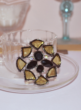 艺伎的胭脂 vintage 几何 茶色 旧时代 胸针