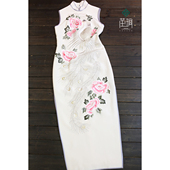 茧玥高级定制白色哑光重磅真丝凤凰牡丹绣花时尚 改良长款 手工旗袍