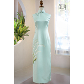 修身 茧玥高端手工旗袍 绿色重磅真丝改良时尚 铃兰花刺绣长旗袍