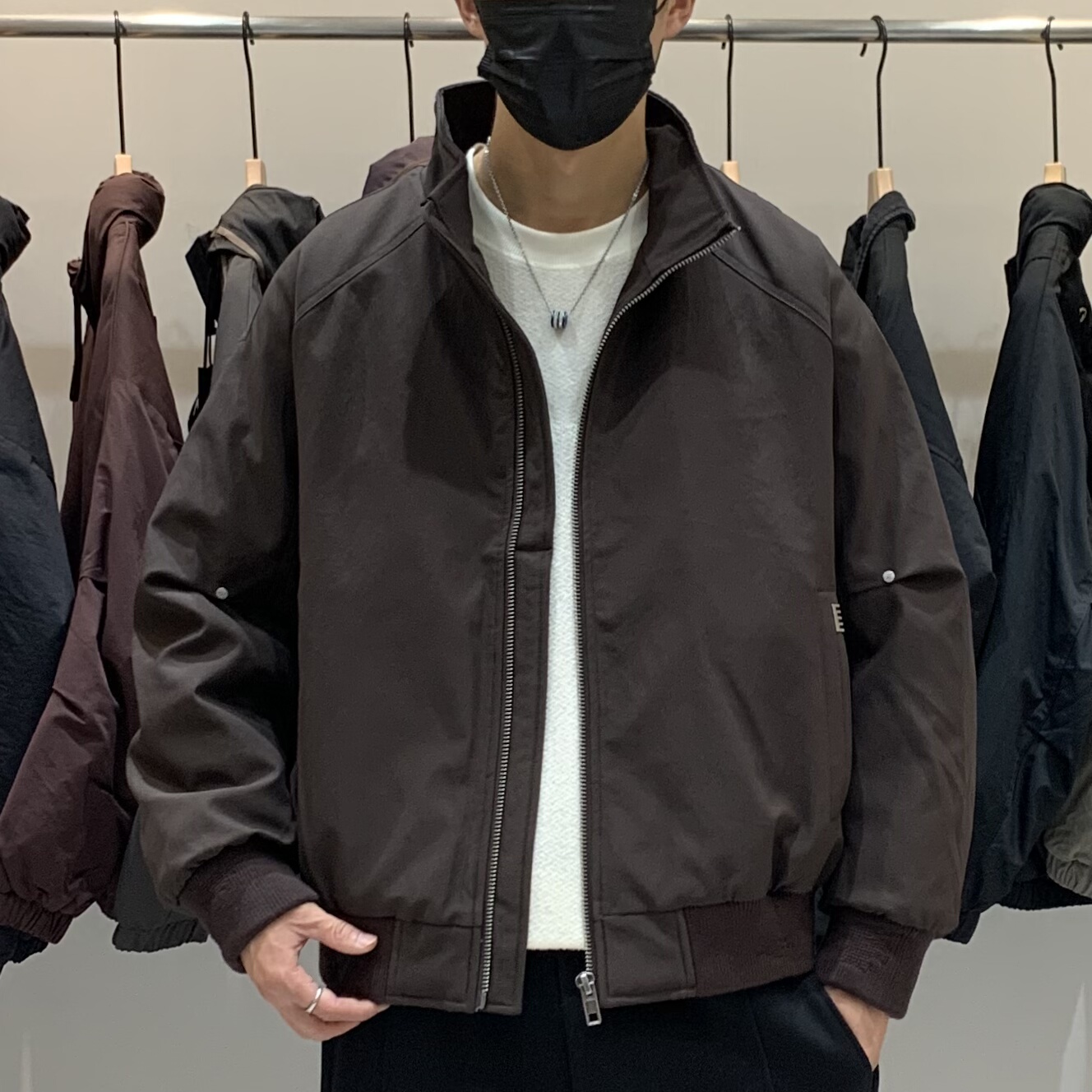 冬季韩版男立领羽绒服百搭潮流日系时尚复古高级感痞帅保暖羽绒衣