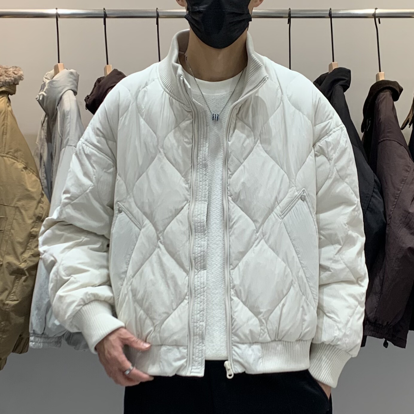 冬季韩版男立领羽绒服百搭潮流时尚高级感菱形格设计感保暖羽绒衣