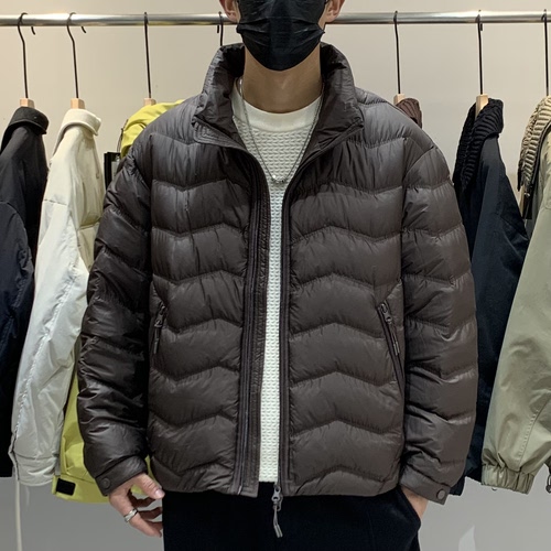 冬季韩版男立领轻薄排骨羽绒服百搭潮流时尚简约轻便90鸭绒羽绒衣
