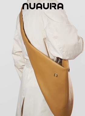 nuaura 沙丘软头层牛皮设计师款通勤出街大容量斜挎包简约松弛感
