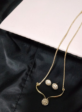 一路有你项链锁骨链首饰镶钻简约气质潮网红金色鹿角吊坠耳钉套装