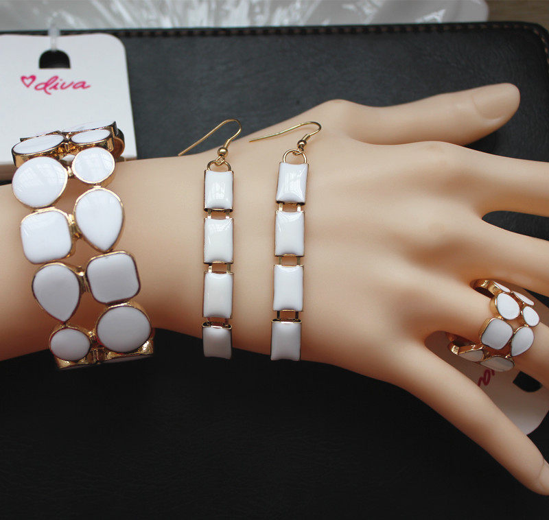 几何白色弹力戒指手环