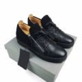 Black 023