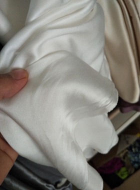 白色黑色真丝素绉缎19姆米定制高端真丝面料丝绸布料桑蚕布料服装