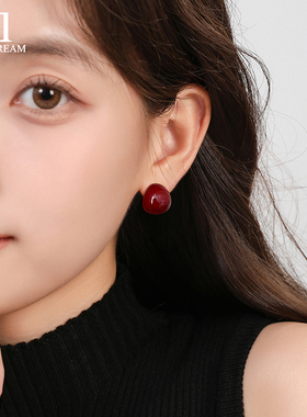 925银针复古红色豆豆耳环女高级感气质耳钉2025新款爆款精致耳饰