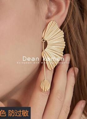 女耳环2020夏款植物花卉镀金耳钉fashion Leaf Earrings ladies