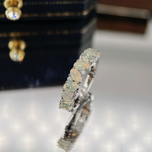 星赞925纯银镀金天然白澳宝戒指排戒彩色渐变极简优雅轻奢复古款