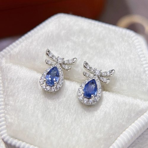 星赞轻奢珠宝925银约0.50克拉天然蓝宝石椭圆形切割小蜜蜂耳钉