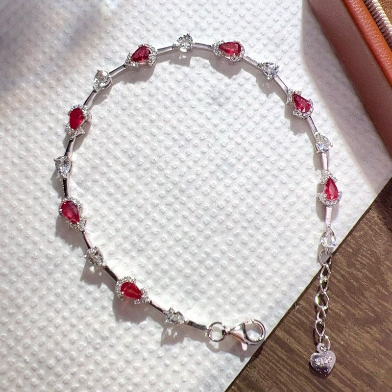 星赞S925纯银镀金天然莫桑比克红宝石手链水滴形奢华简约百搭日常
