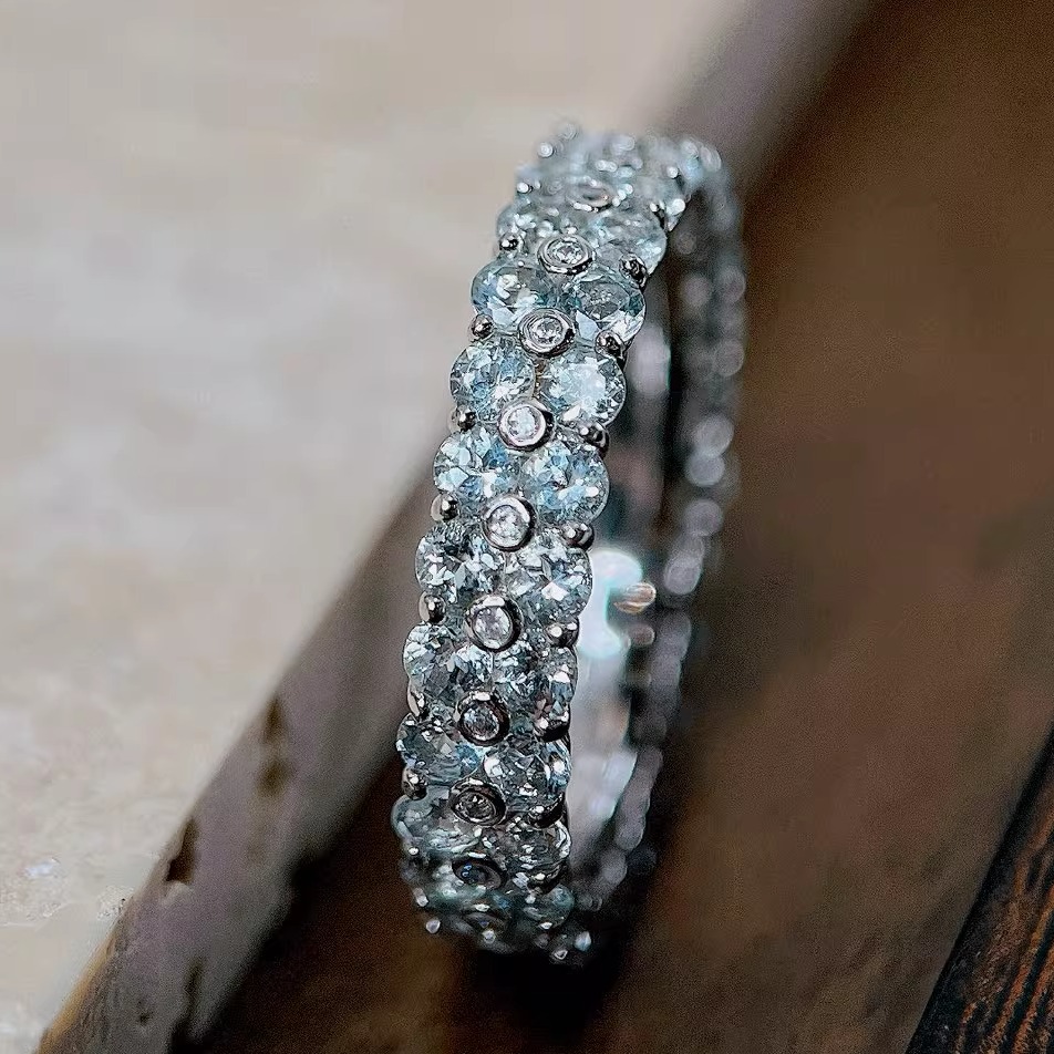 星赞轻奢珠宝S925银镶嵌约3.322克拉天然海蓝宝双排满圈精致排戒