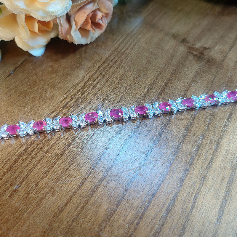 星赞S925纯银镀金约10克拉天然鸽血红红宝石手链椭圆形四叶草奢华