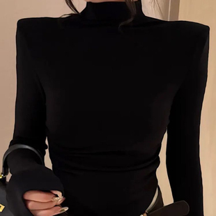 ADD2025秋冬半高领磨毛打底衫女纯色套头柔软显瘦修身短款上衣