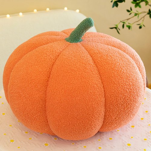 网红南瓜装饰抱枕女生床上睡觉