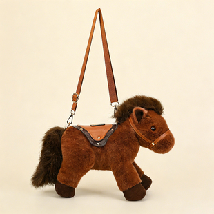 2026新款毛绒小马单肩包玩偶年吉祥物斜挎包马造型棕色礼物休闲包