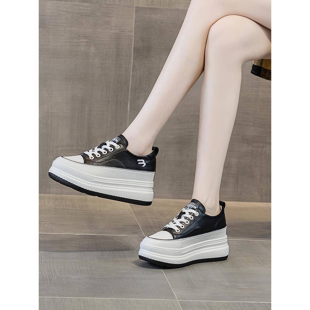 网红爆款黑色板鞋女内增高8CM秋透气真皮单鞋休闲运动旅游小皮鞋