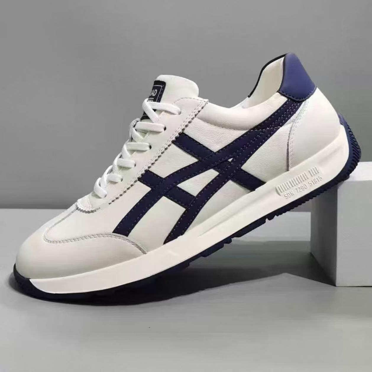 男鞋2025秋季新款旅行真皮休闲运动鞋软底阿甘鞋男士经典运动跑鞋