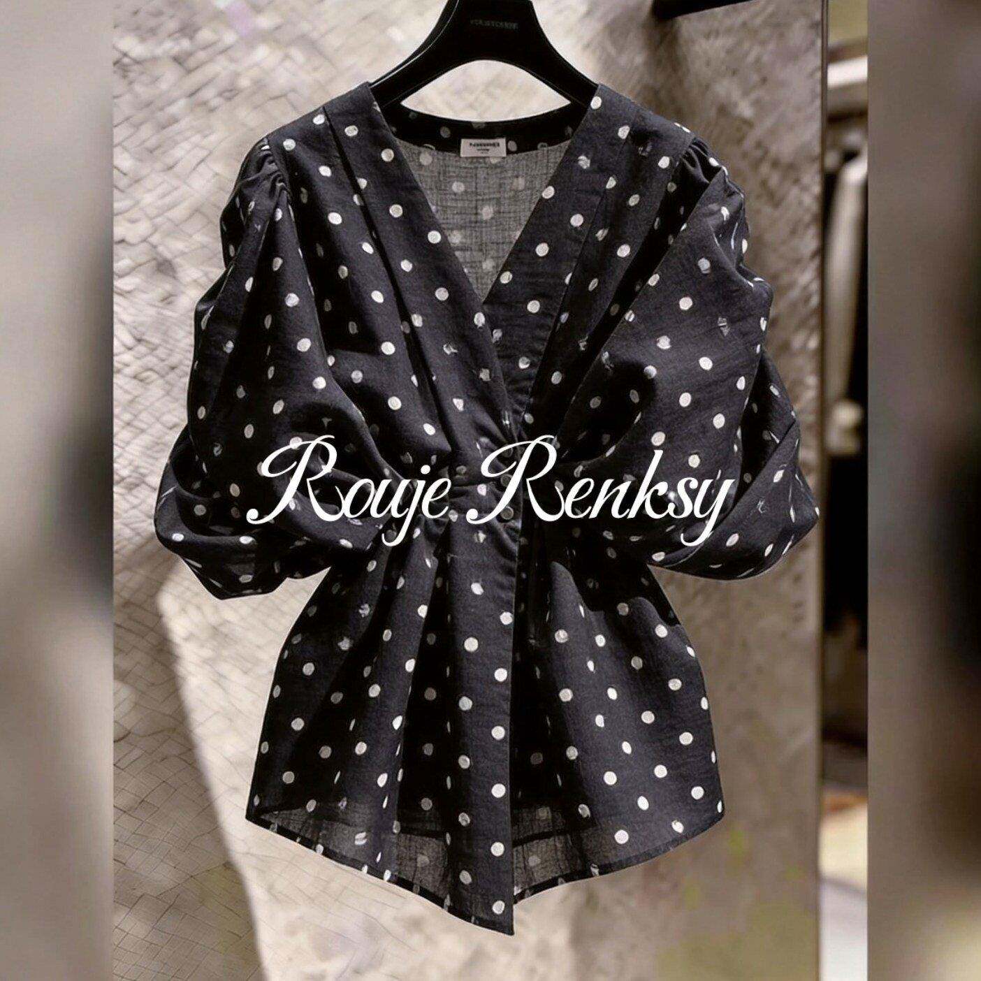 法国Rouje Renksy法式黑色波点V领收腰衬衫女夏小众显瘦百搭上衣