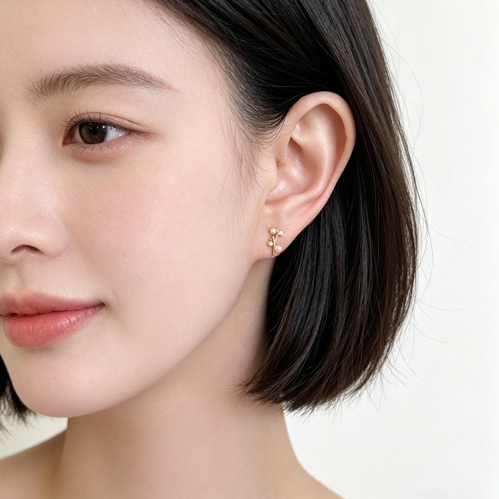 MoreSuitable锆石925银针镀14K时尚简约树枝小耳钉女通勤百搭耳饰