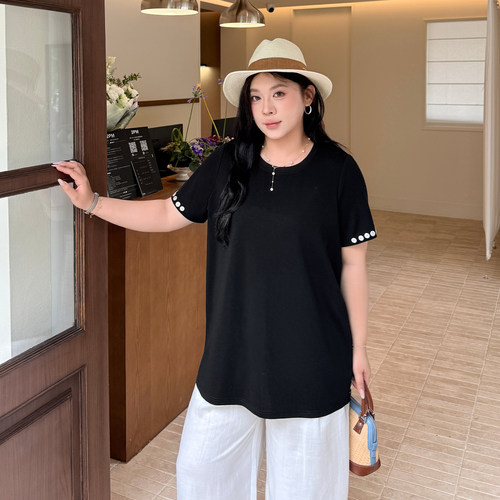 大码女装贝壳扣T恤百搭显瘦