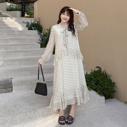 大码女装白花雪纺裙宽松百搭