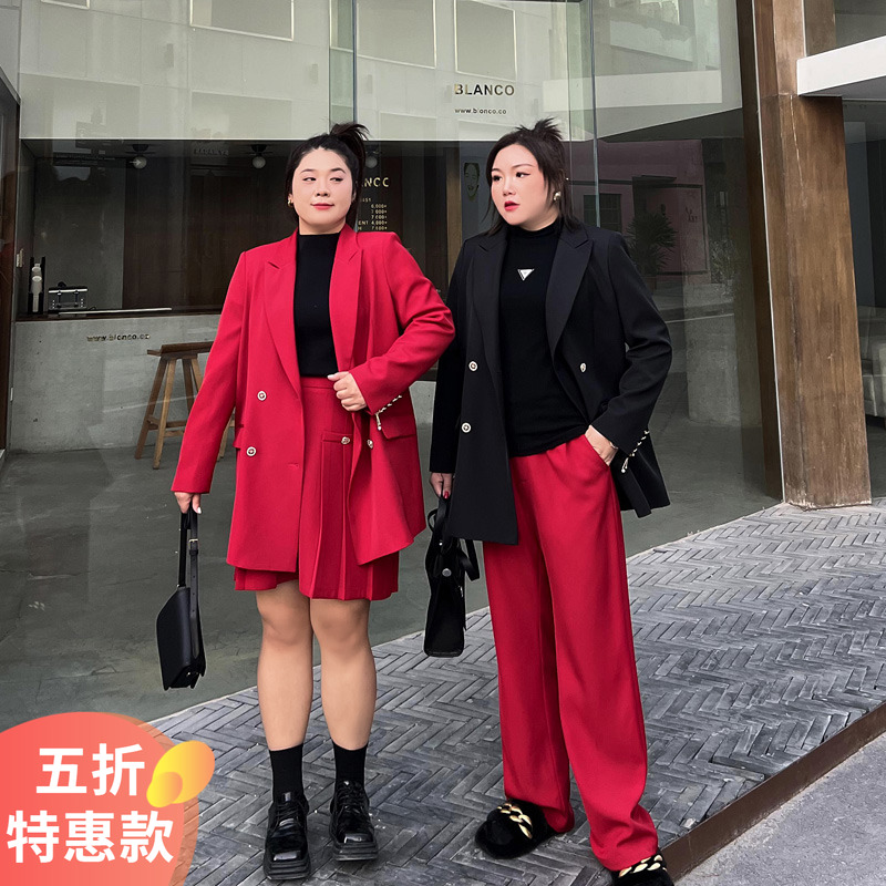 宽松显瘦西服套装大码女装