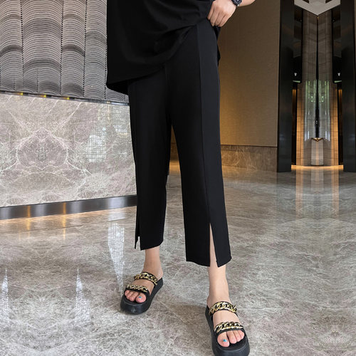 宽松显瘦直筒八分裤大码女装