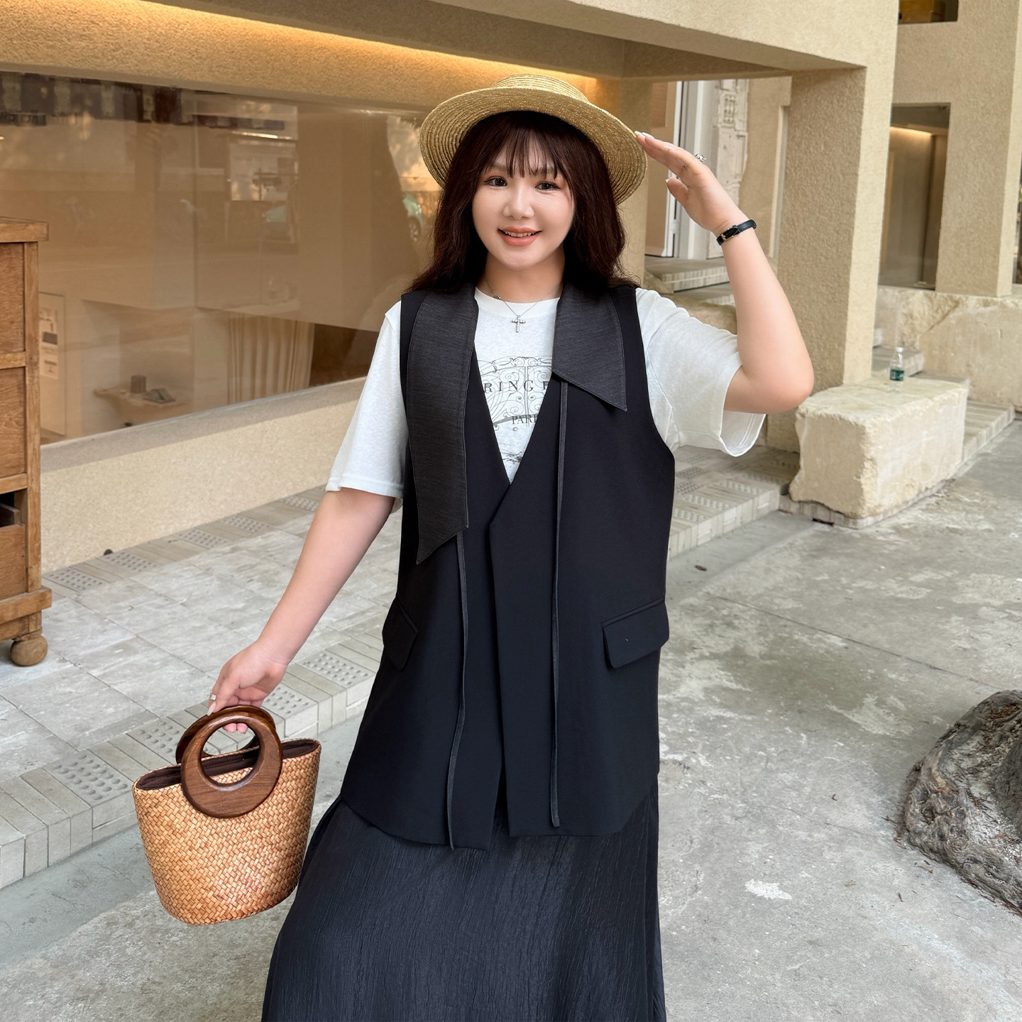 大码女装不对称马甲宽松显瘦