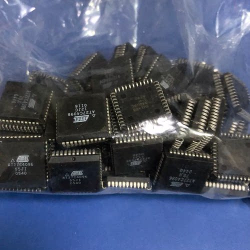 AT27C4096-12JC/12JI/55JC/55JI/55JU/90JC/90JI/ 90JU/70JI 拆机