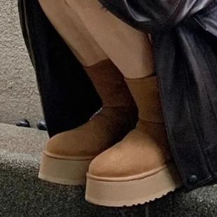 2024 New Women's Winter Simple Zipper Designer Sneakers for