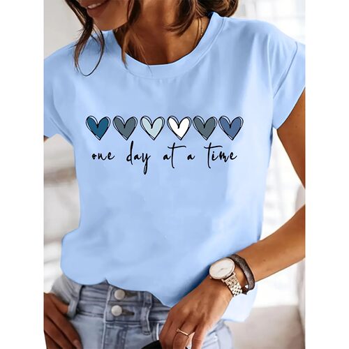 Women'S Casual Graphic T-Shirt - It'S One Day at a Time Hear