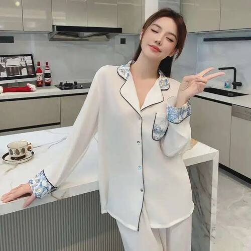 New High Quality Ice Silk Pajamas Women Spring And Autumn Pr