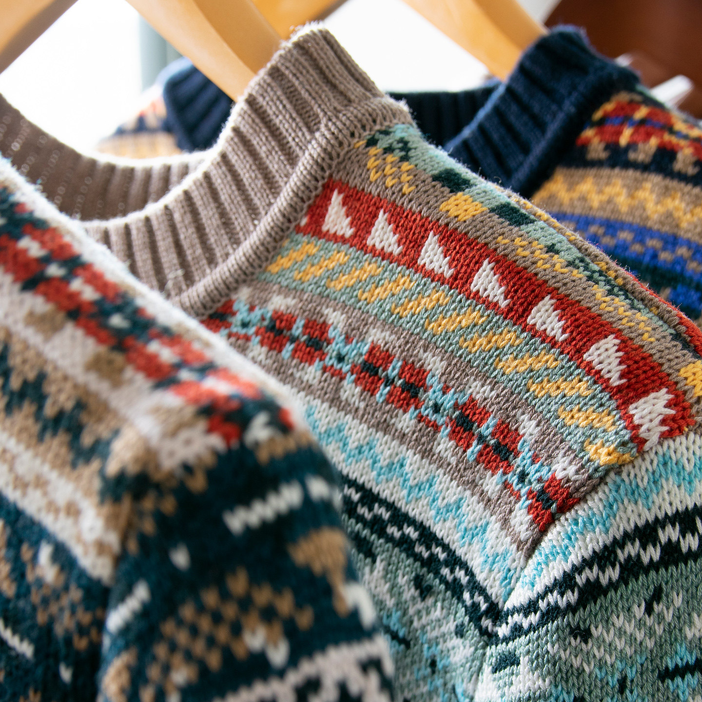 秋冬羊毛混纺保暖高密度英伦复古圆领套头宽松毛衣针织花纹文艺衫