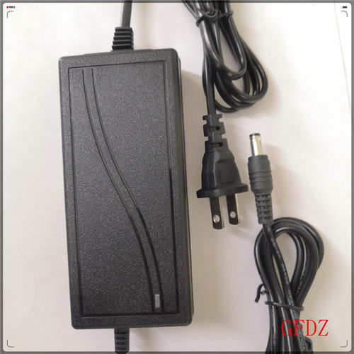 适用Brother兄弟PT-9800PCN 标签打印机电源适配器24V 电源线大孔