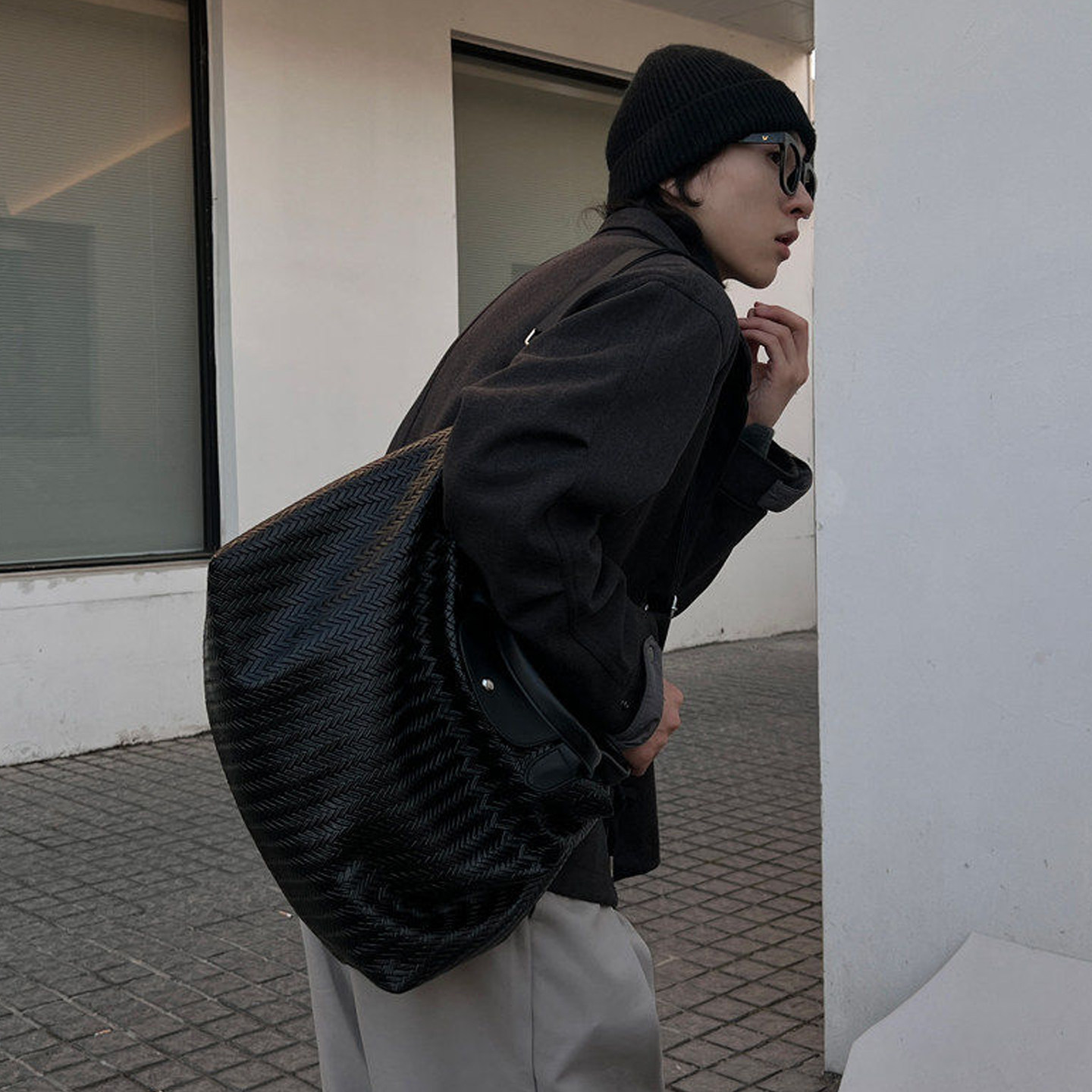 XC暗黑系原宿时髦腋下大容量编织托特挎包手提,箱包皮具/热销女包/男包,男士包袋,淘宝优惠券,粉丝福利购,淘宝优惠卷