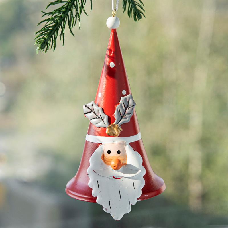 Its Christmas with a Christmas tree decorating the mall wit