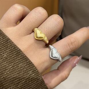 Italian Laceys love rings are so small that theyre about a