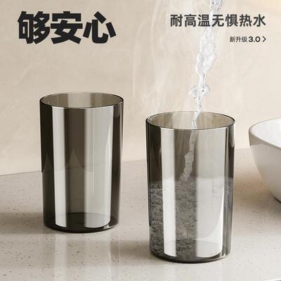 Toothbrush shelf, free of puncture-painted tooth cups and wa