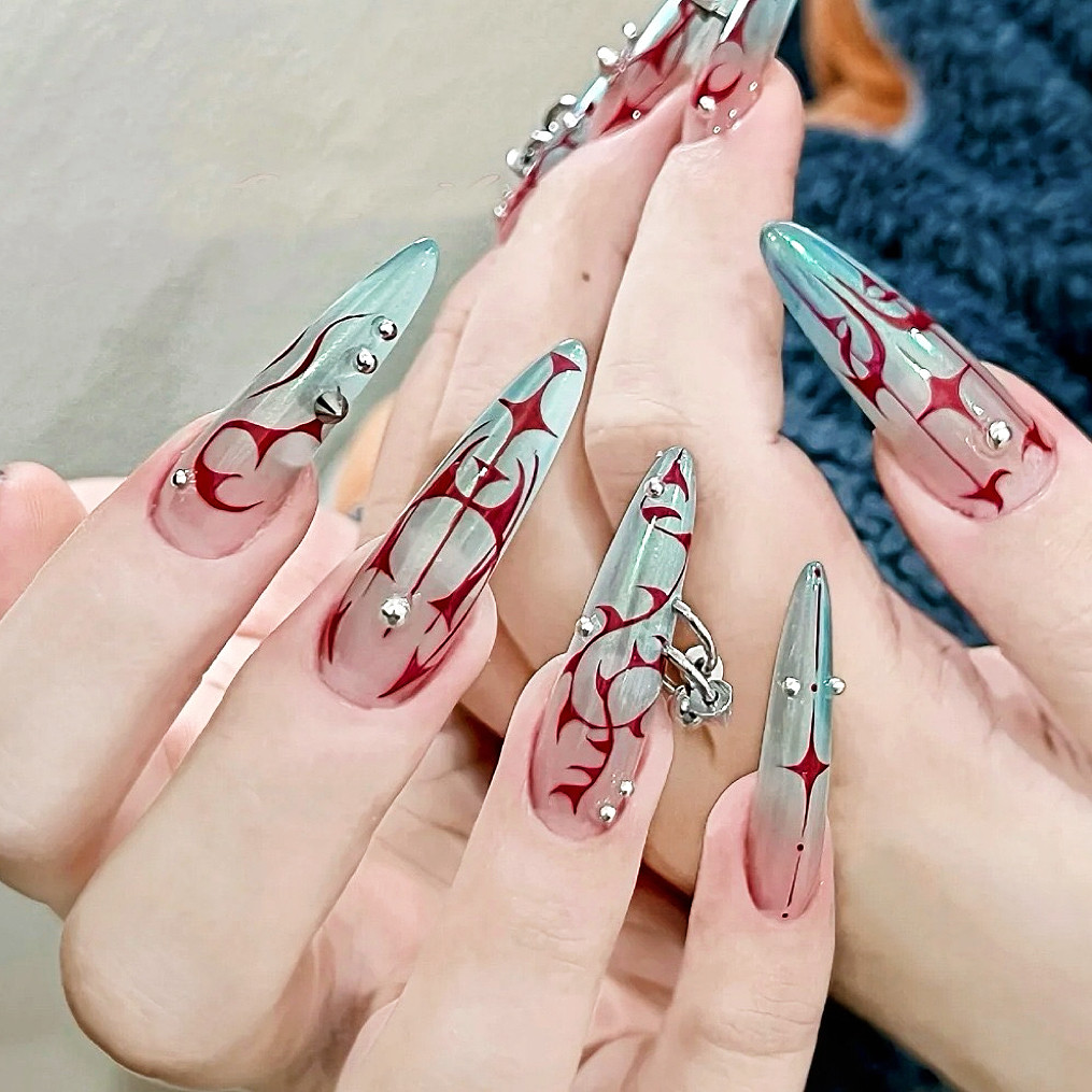 手工穿戴美甲成品高级长款暗黑哥特蓝猫渐变欧美个性酷辣手绘铆钉,彩妆/香水/美妆工具,穿戴甲/甲片,淘宝优惠券,粉丝福利购,淘宝优惠卷