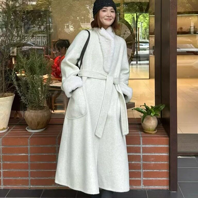 双面羊毛獭兔一体长款立领大衣女